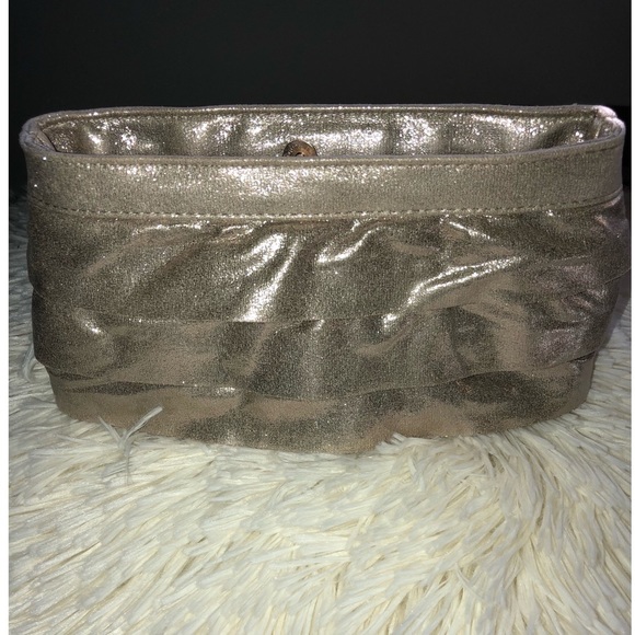 G o l d // S h i m m e r• b a g Victoria’s Secret - Picture 4 of 4